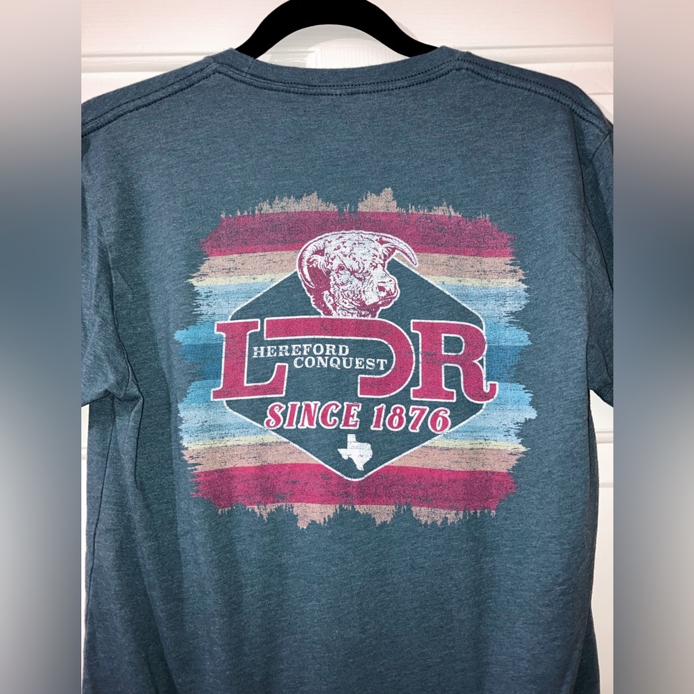 Lazy J Ranchwear T-Shirt Size Small